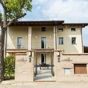La Piccola Torre Bed & Breakfast